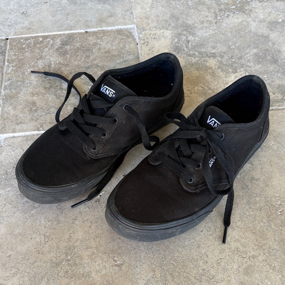 Vans  Classic Black Sneakers